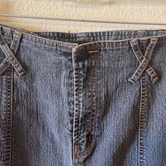 No Boundaries Stretch Gray Denim Skirt - Picture 5 of 5